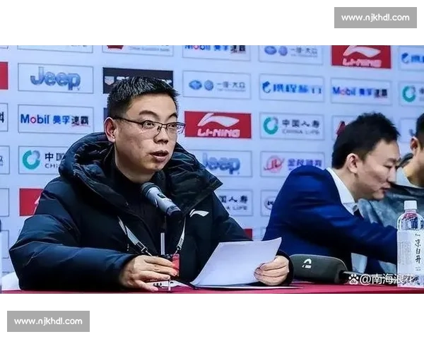 以临场指挥为核心的复杂态势下快速决策与协同制胜新范式探索研究 以临场指挥为核心的复杂态势下快速决策与协同制胜新范式探索研究